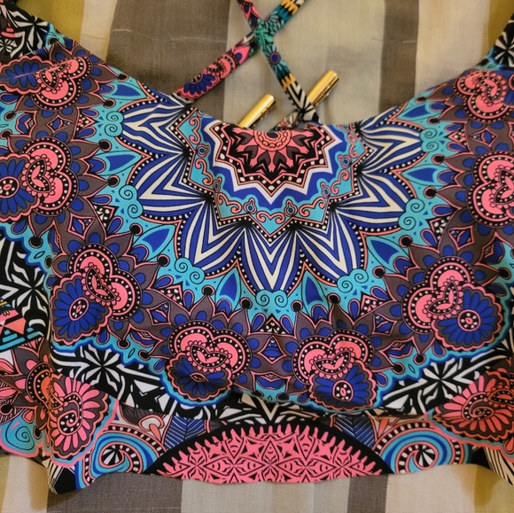 Red Carter Montezuma Flounce Swim Top, BNWOT, Size M - Picture 4 of 7